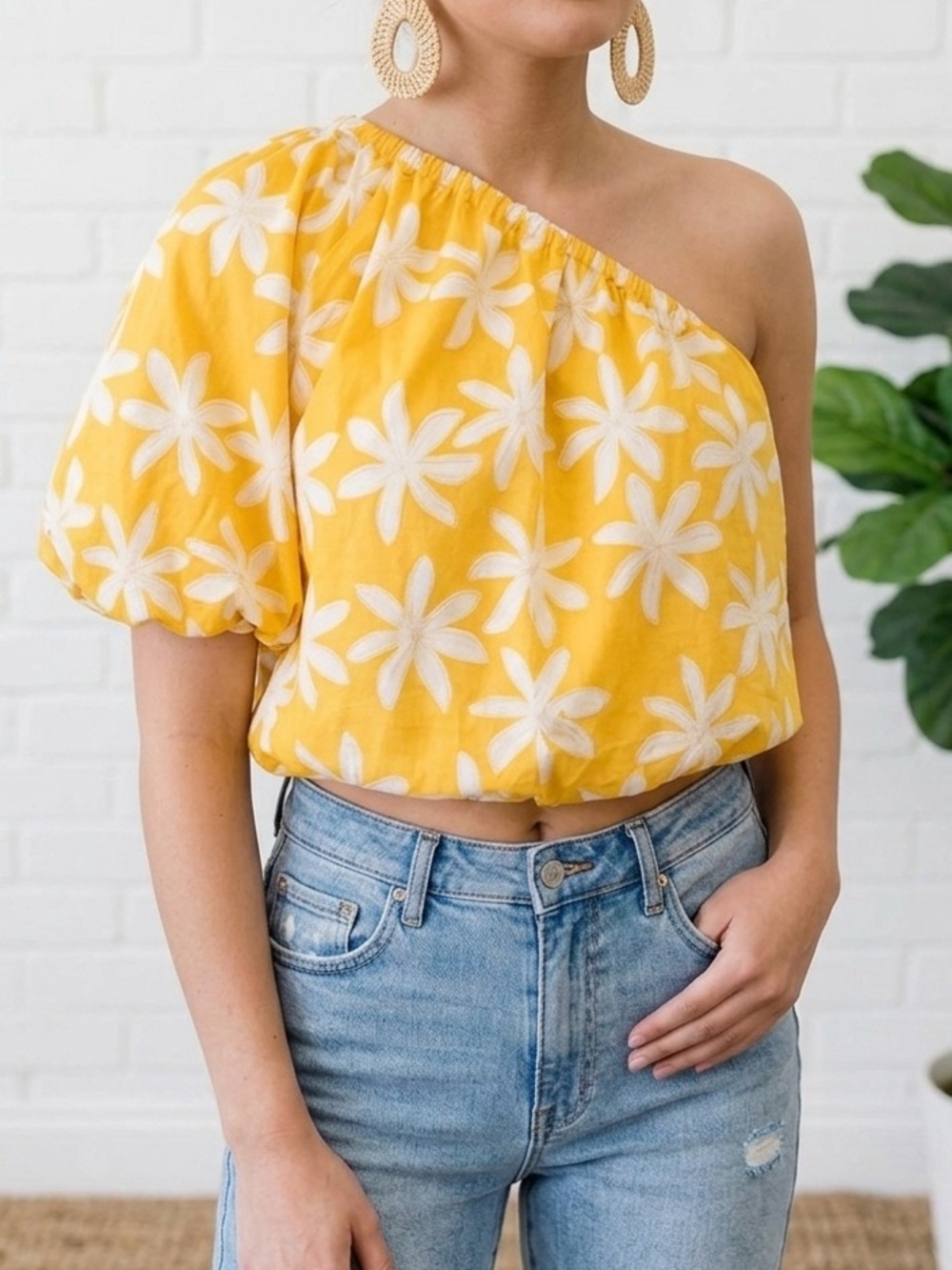 &Merci 100% Cotton One Shoulder Puff Sleeve Crop Top Yellow Floral NWT Medium